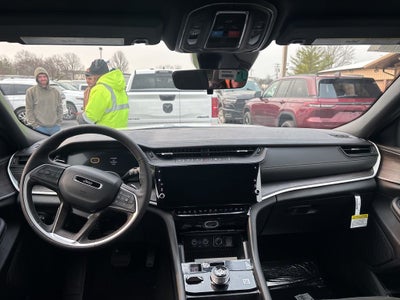 2026 Jeep Grand Cherokee L Laredo