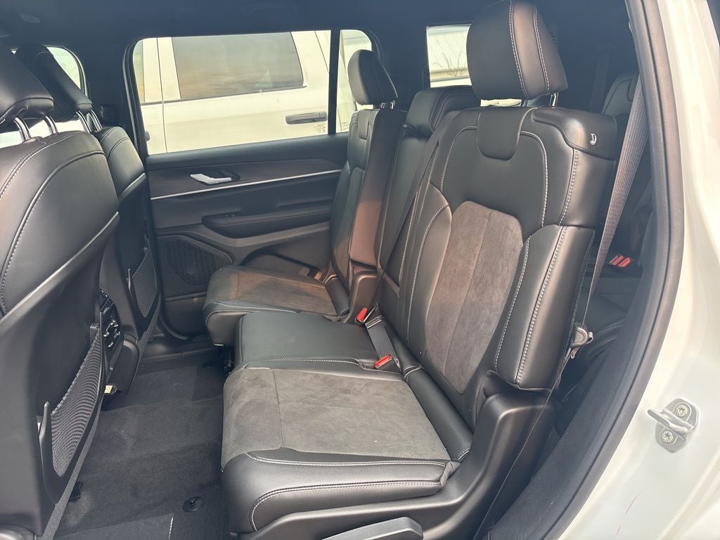 2026 Jeep Grand Cherokee L Laredo