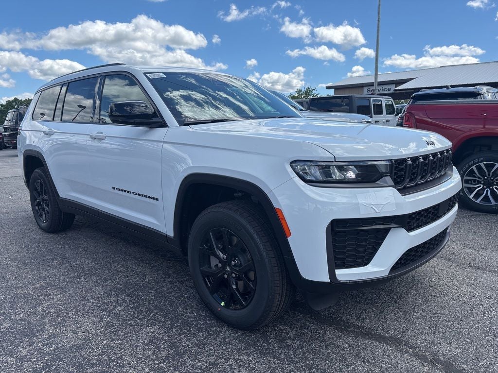 2026 Jeep Grand Cherokee L Laredo