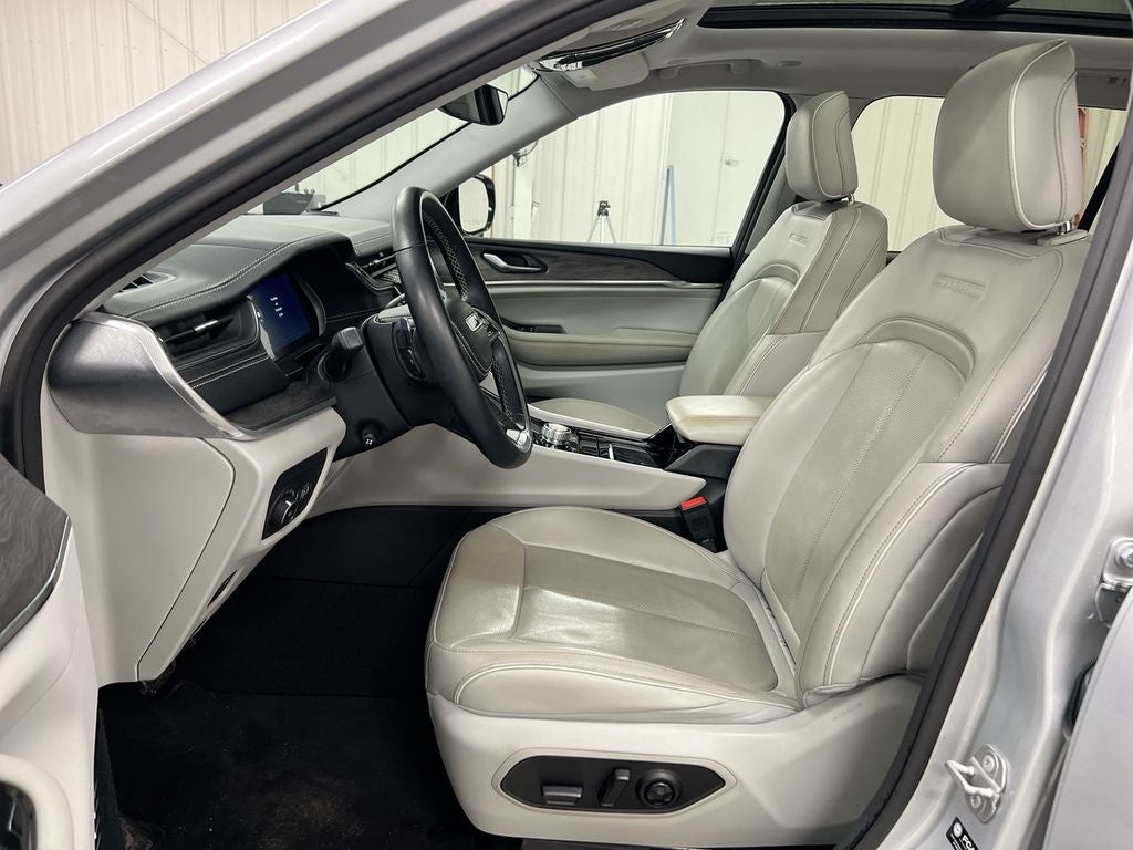 2021 Jeep Grand Cherokee L Overland