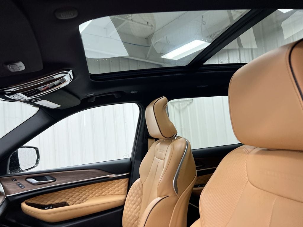 2023 Jeep Grand Cherokee L Summit