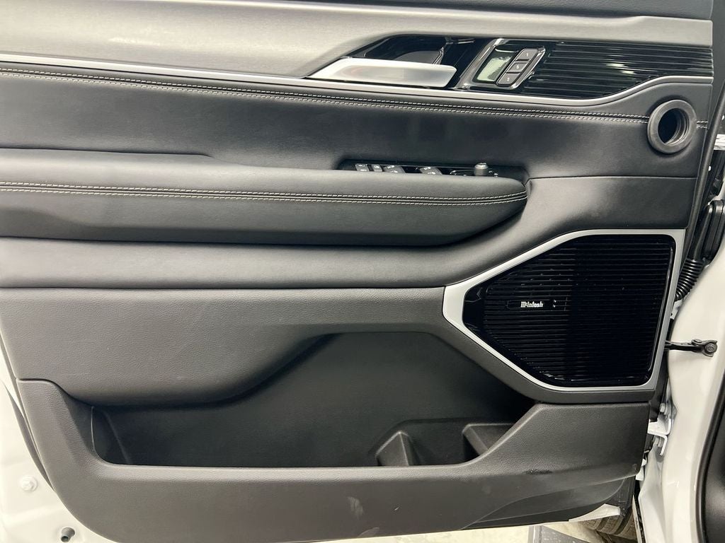 2026 Jeep Grand Wagoneer L Limited Reserve