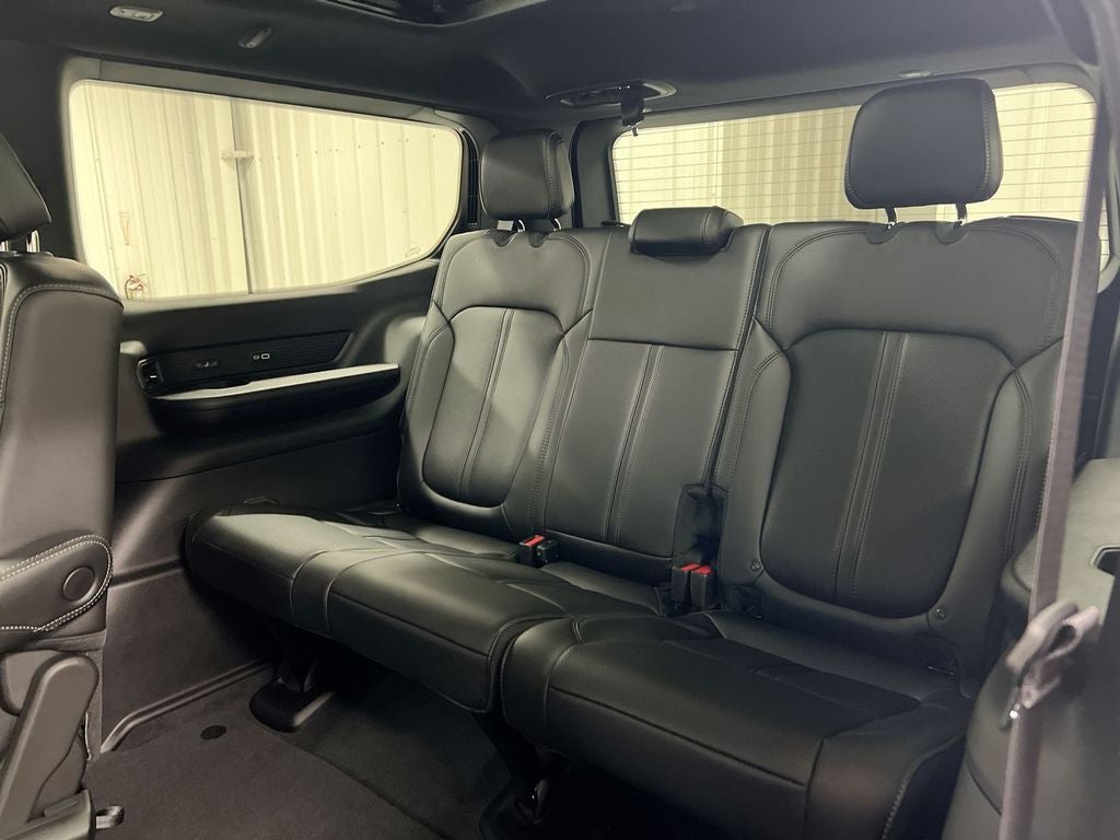 2026 Jeep Grand Wagoneer 4x4