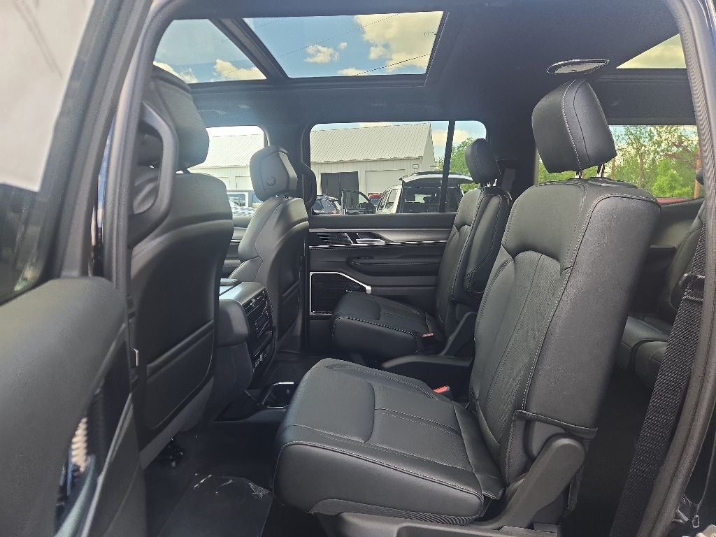 2026 Jeep Grand Wagoneer Limited Altitude