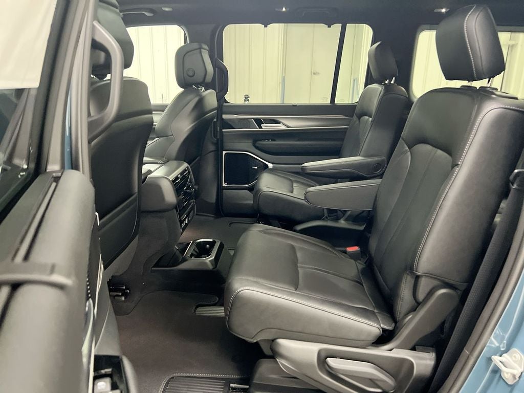 2026 Jeep Grand Wagoneer Limited Reserve