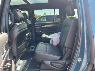 2026 Jeep Grand Wagoneer Limited Reserve