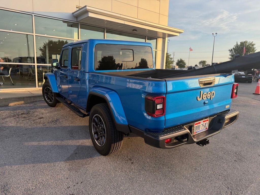 2022 Jeep Gladiator Overland