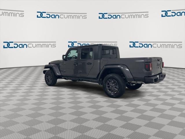 2026 Jeep Gladiator Sport S