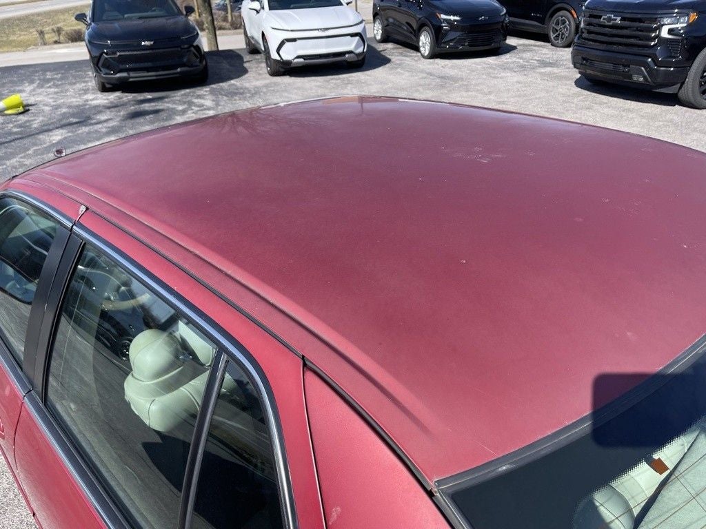 2003 Cadillac DeVille Base