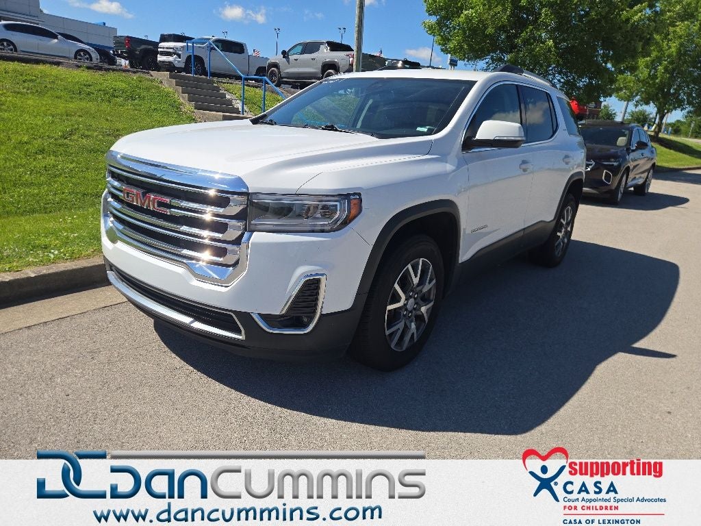 2023 GMC Acadia SLT
