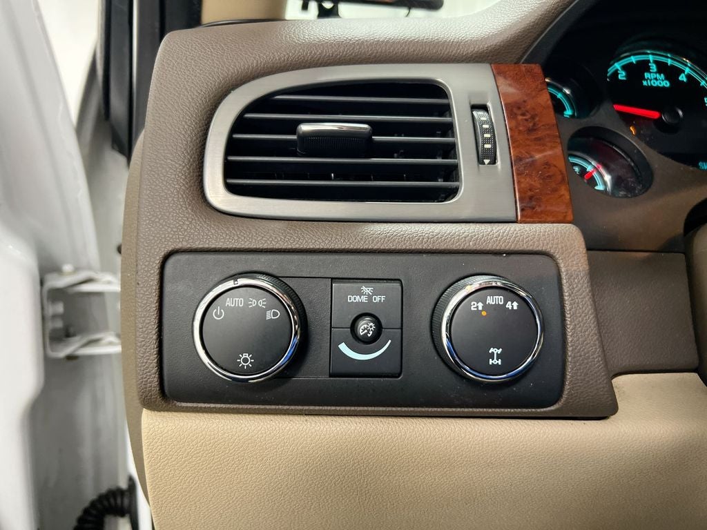 2011 GMC Yukon XL SLE 1500