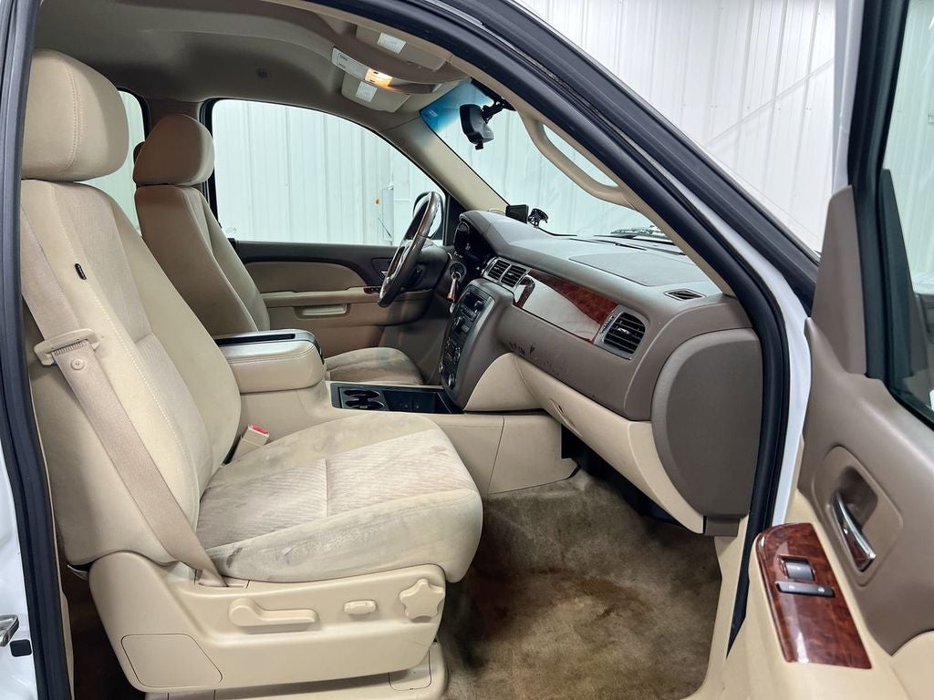 2011 GMC Yukon XL SLE 1500