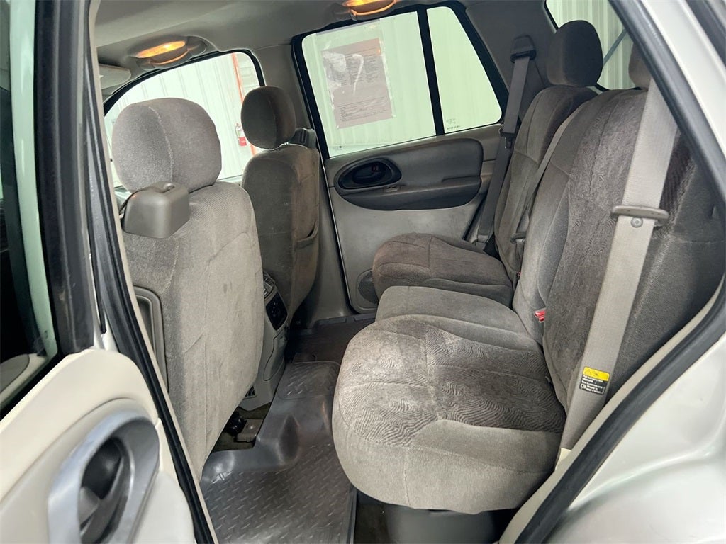 2004 Chevrolet TrailBlazer LS