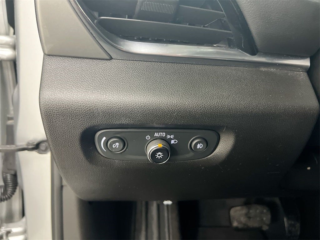 2021 Chevrolet Traverse LT