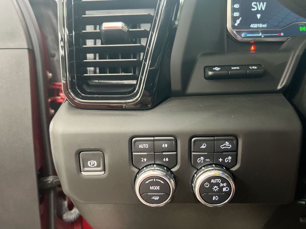 2025 GMC Sierra 2500HD AT4X
