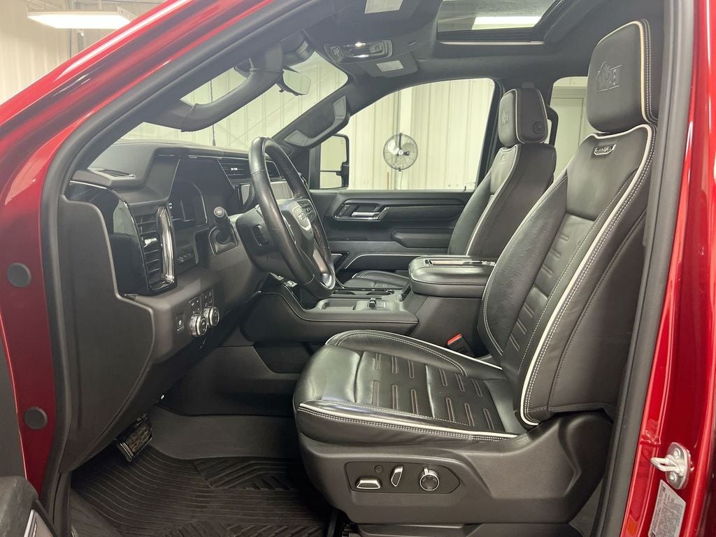 2025 GMC Sierra 2500HD AT4X