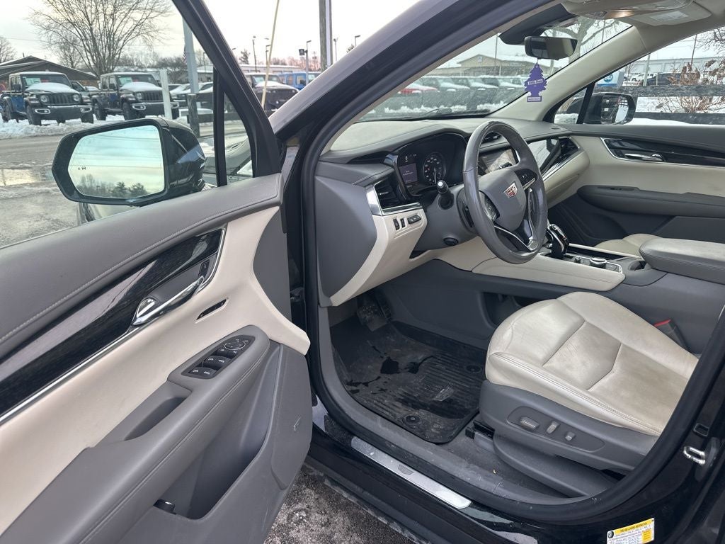 2020 Cadillac XT6 Premium Luxury