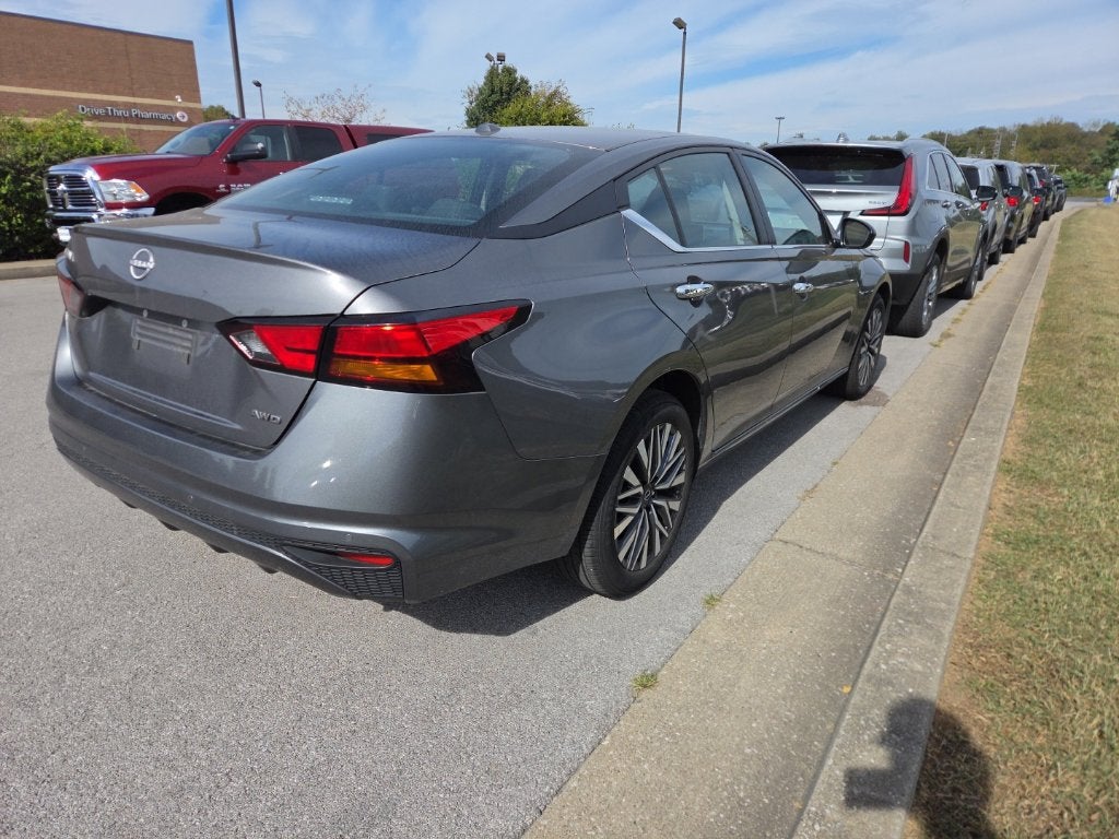 2025 Nissan Altima 2.5 SV