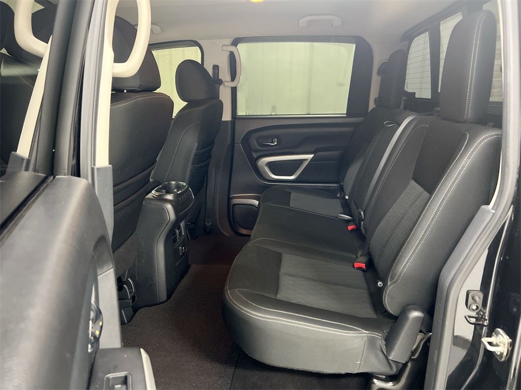 2018 Nissan Titan SV