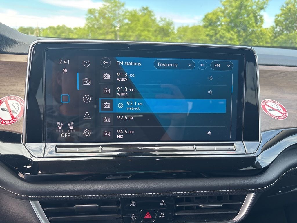 2024 Volkswagen Atlas 2.0T SE w/Technology