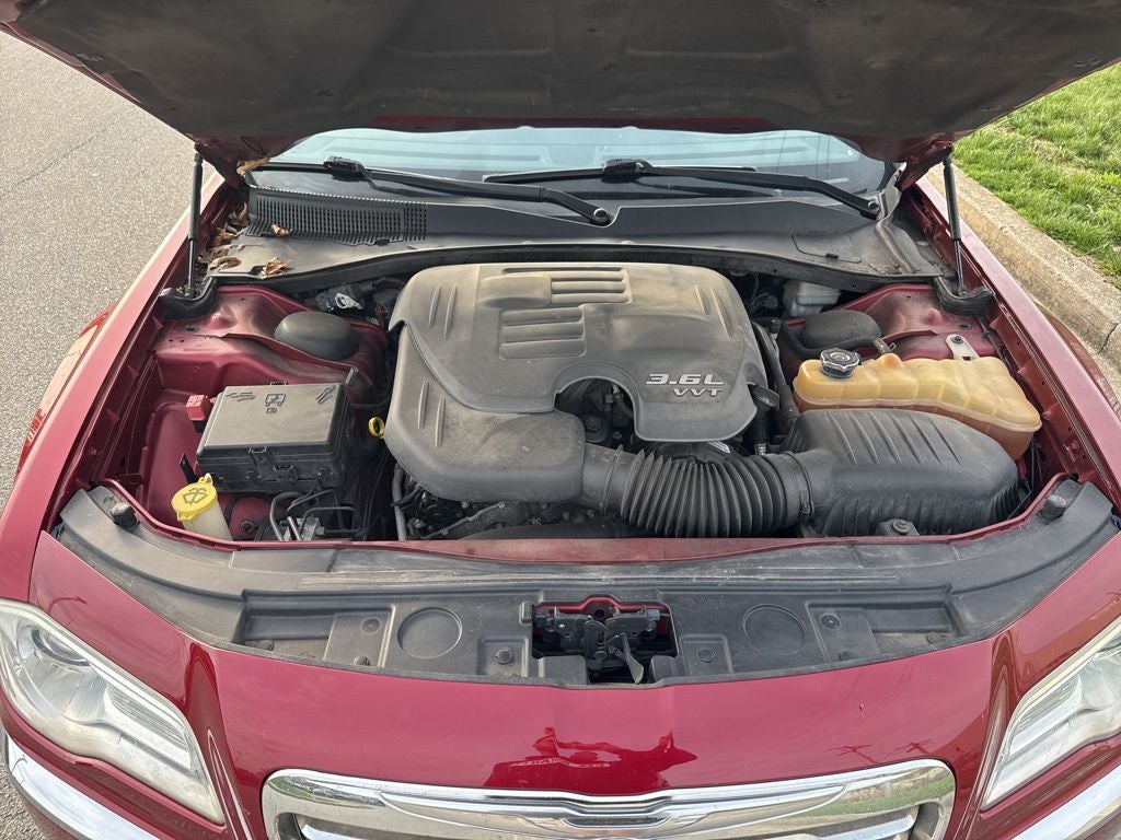 2012 Chrysler 300 Limited