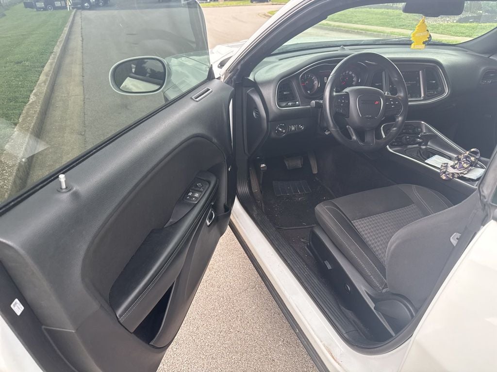 2016 Dodge Challenger SXT