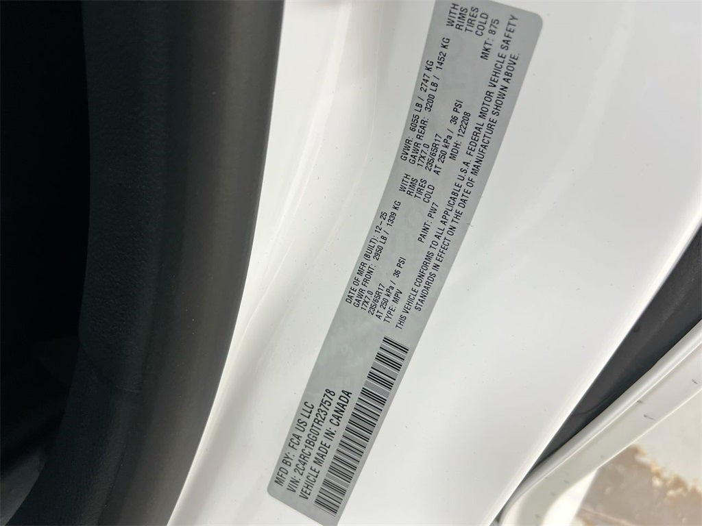 2026 Chrysler Pacifica Select