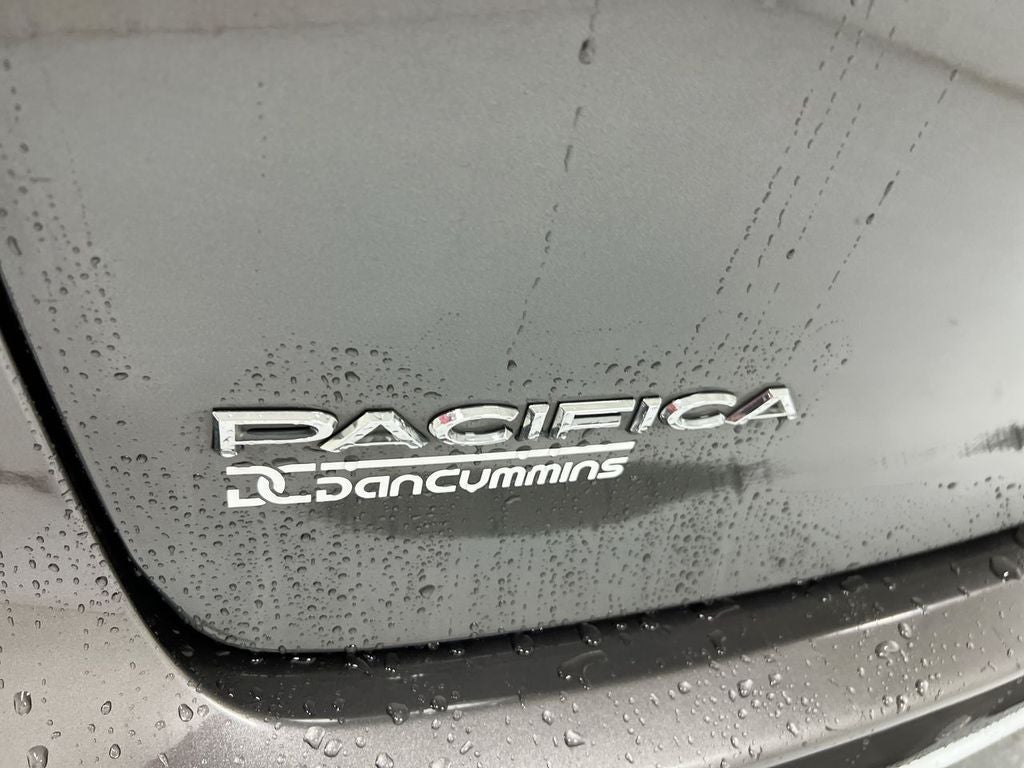 2017 Chrysler Pacifica Touring L