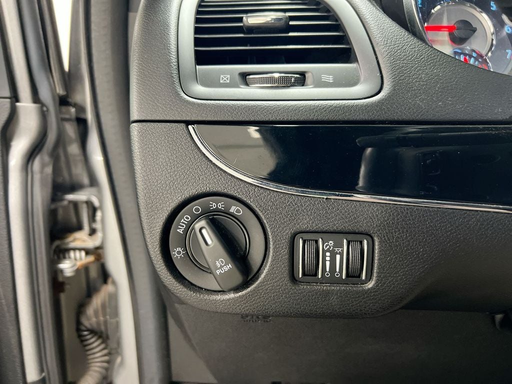 2015 Chrysler Town & Country S