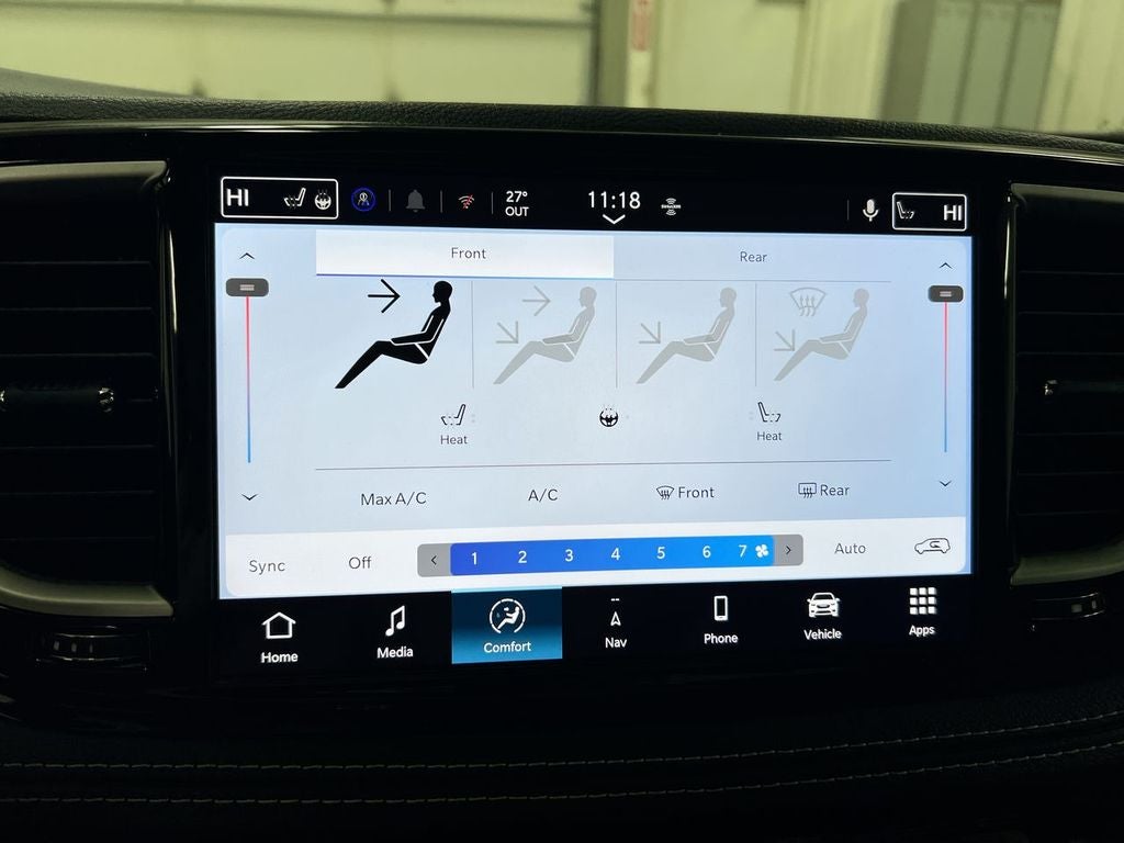 2026 Chrysler Pacifica Select