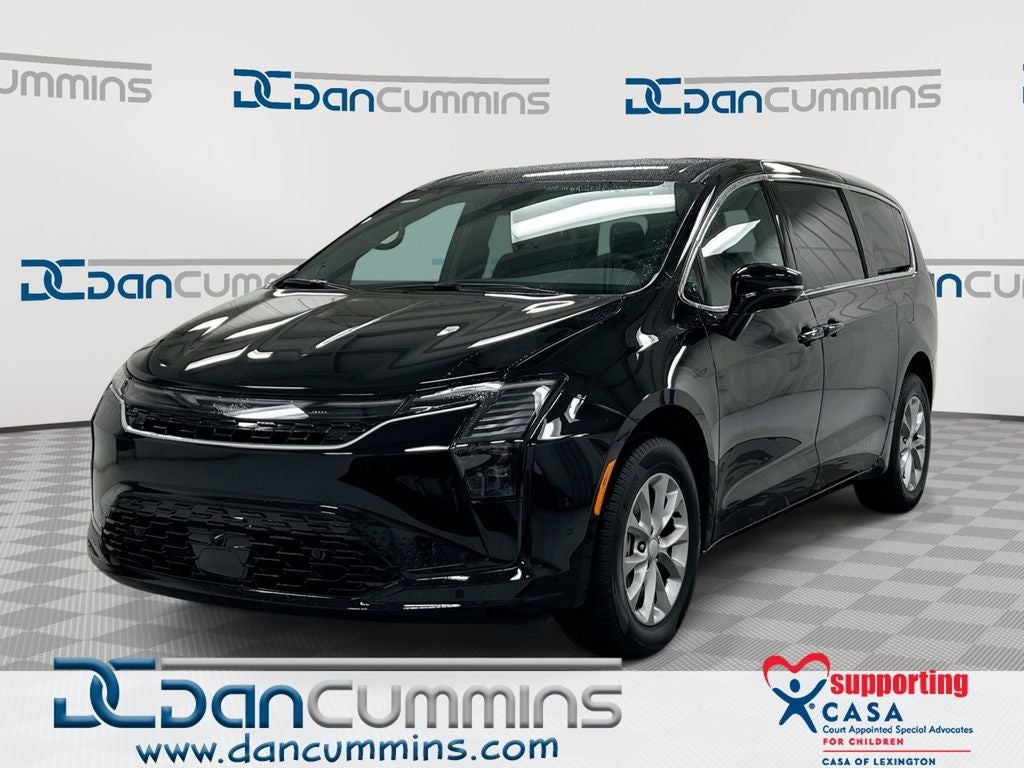 2027 Chrysler Pacifica Select