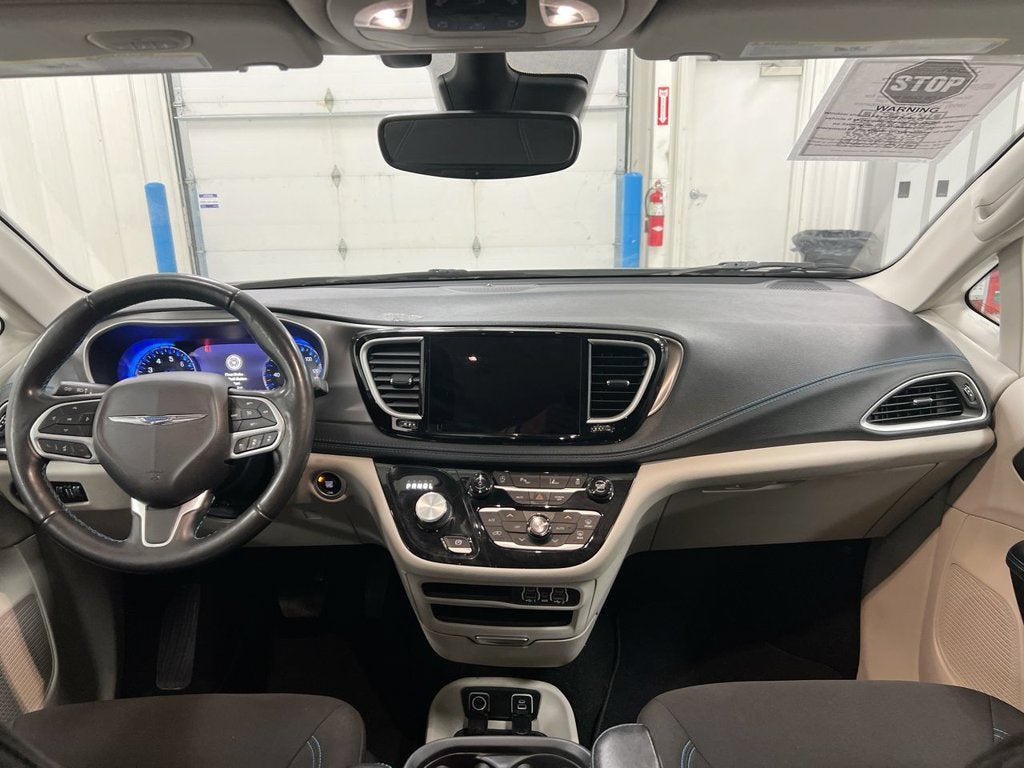 2021 Chrysler Pacifica Touring