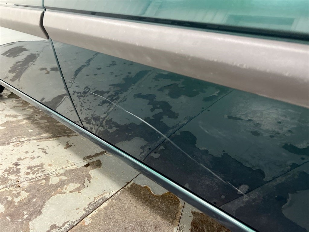 2001 Ford Windstar Standard