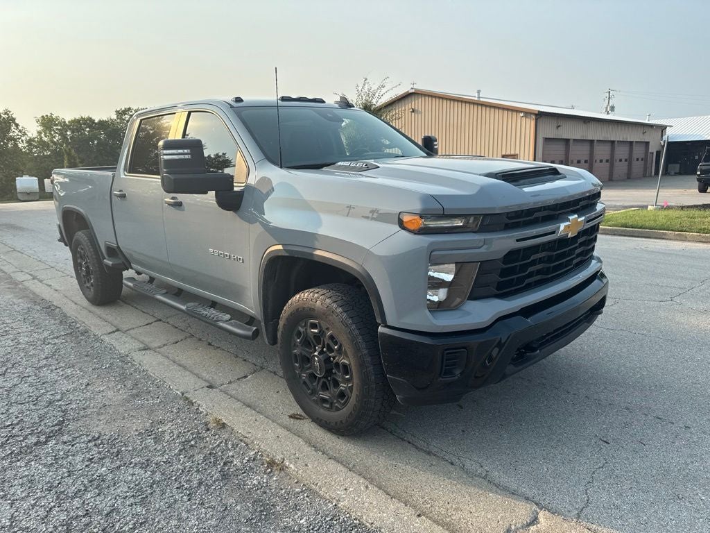 2024 Chevrolet Silverado 2500HD Custom