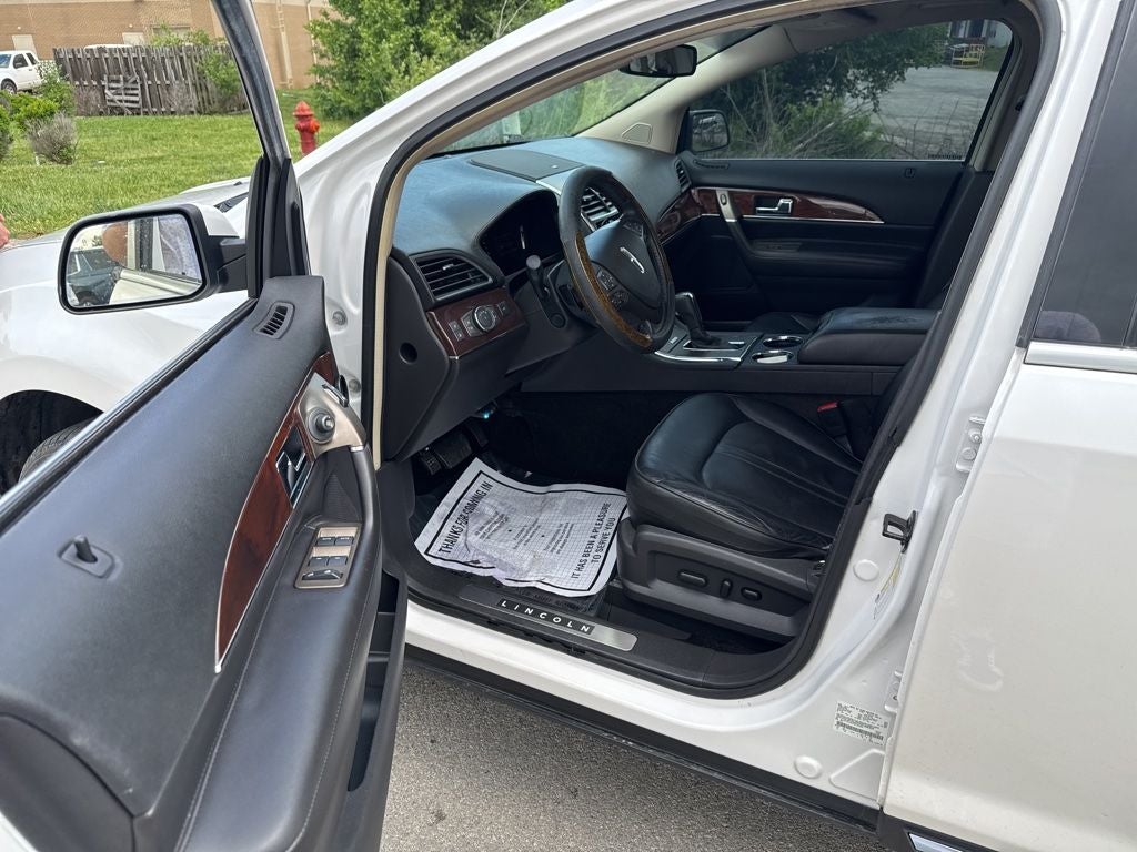 2015 Lincoln MKX Base