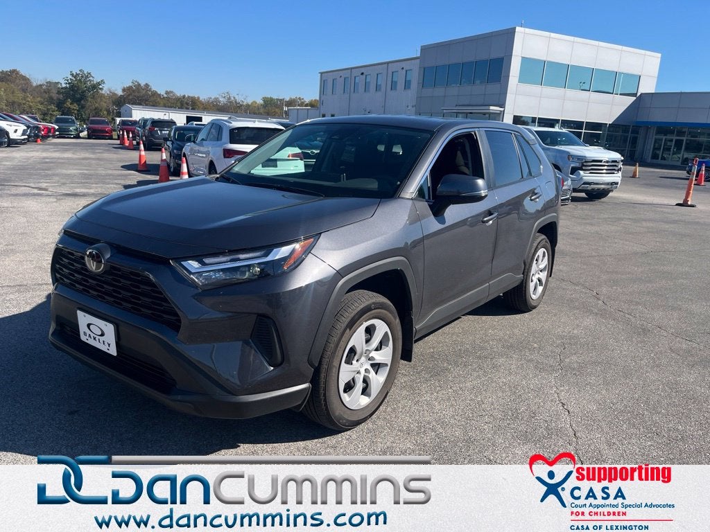 2024 Toyota RAV4 LE