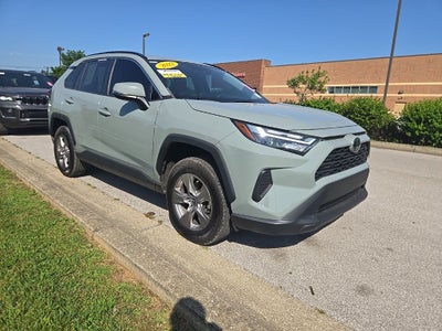 2022 Toyota RAV4 XLE
