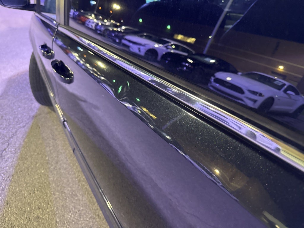 2011 Volkswagen Routan SE