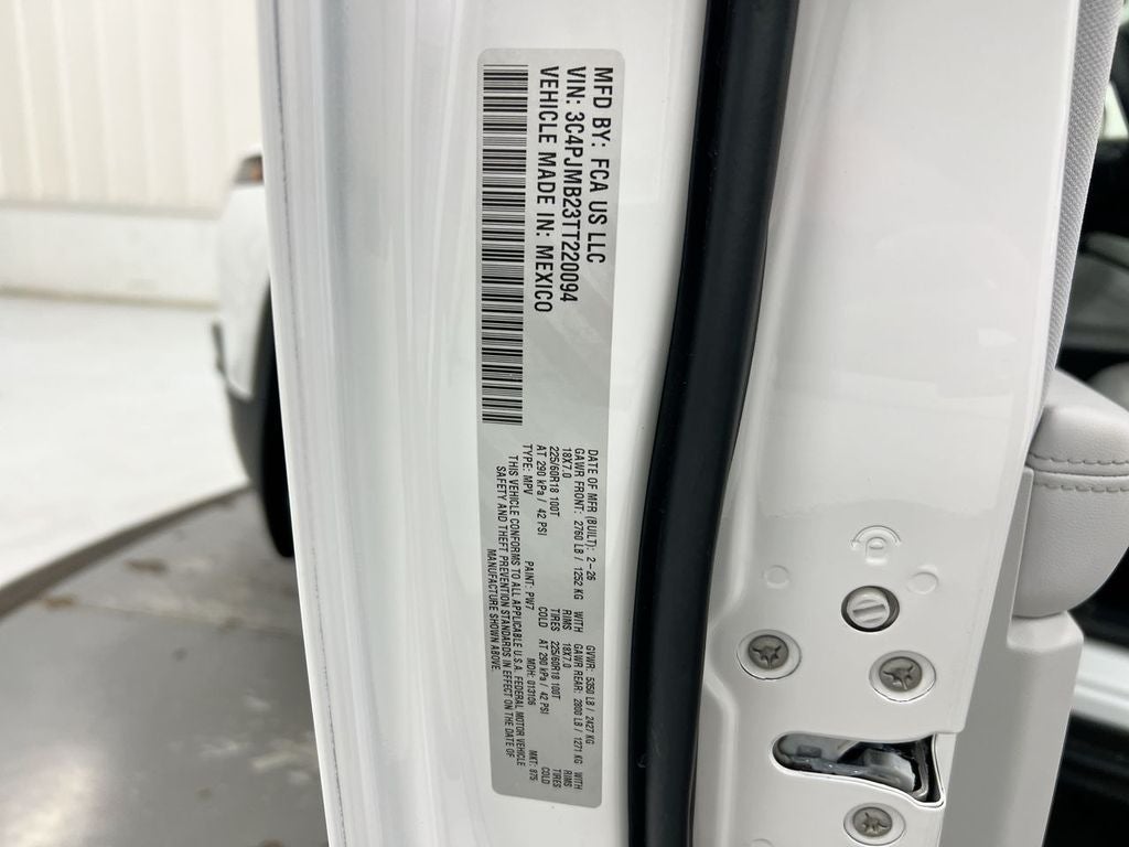 2026 Jeep Cherokee Laredo