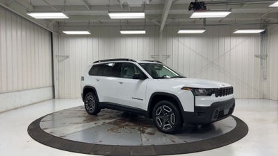 2026 Jeep Cherokee Laredo
