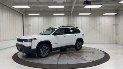 2026 Jeep Cherokee Laredo