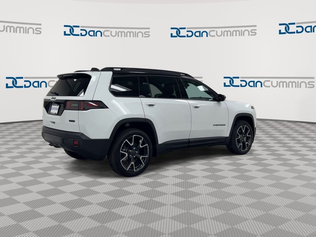2026 Jeep Cherokee Overland
