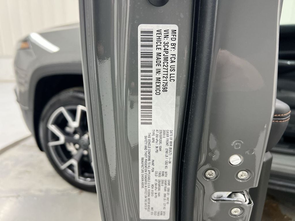 2026 Jeep Cherokee Overland