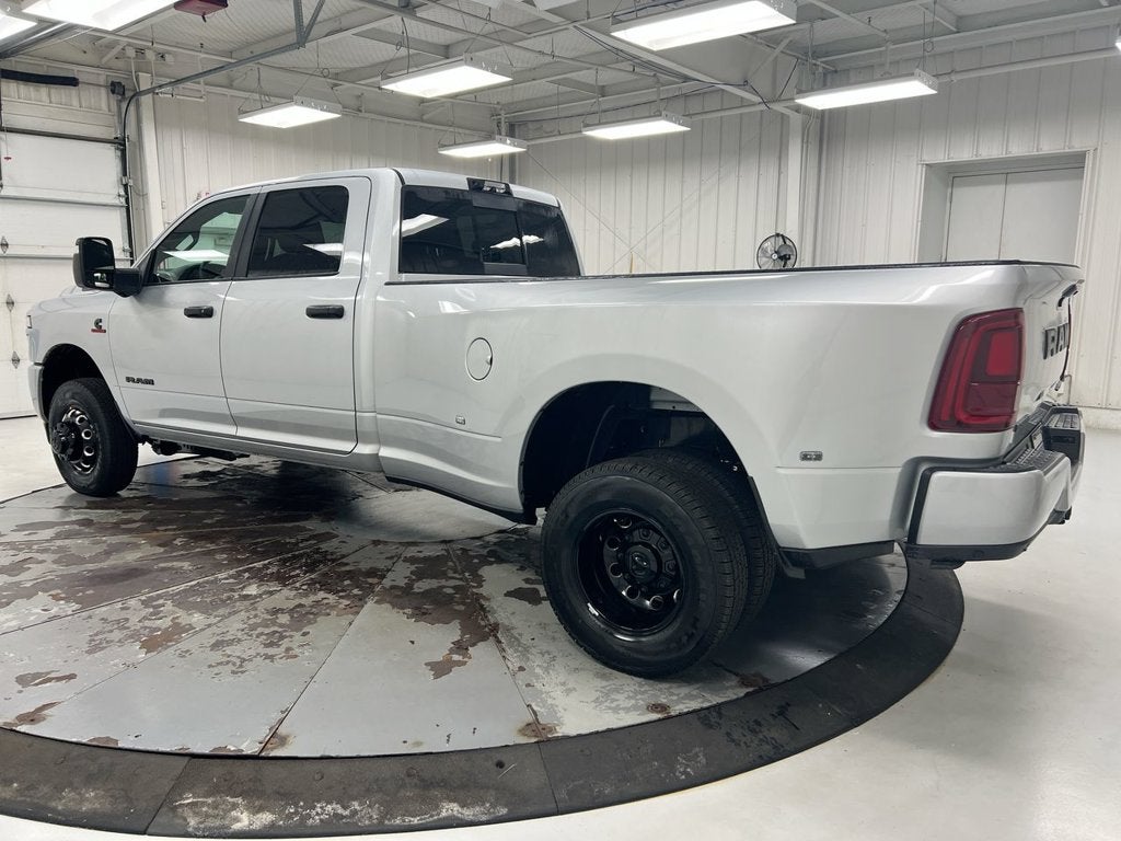 2027 RAM 3500 Big Horn