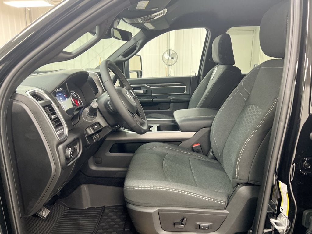 2027 RAM 2500 Big Horn