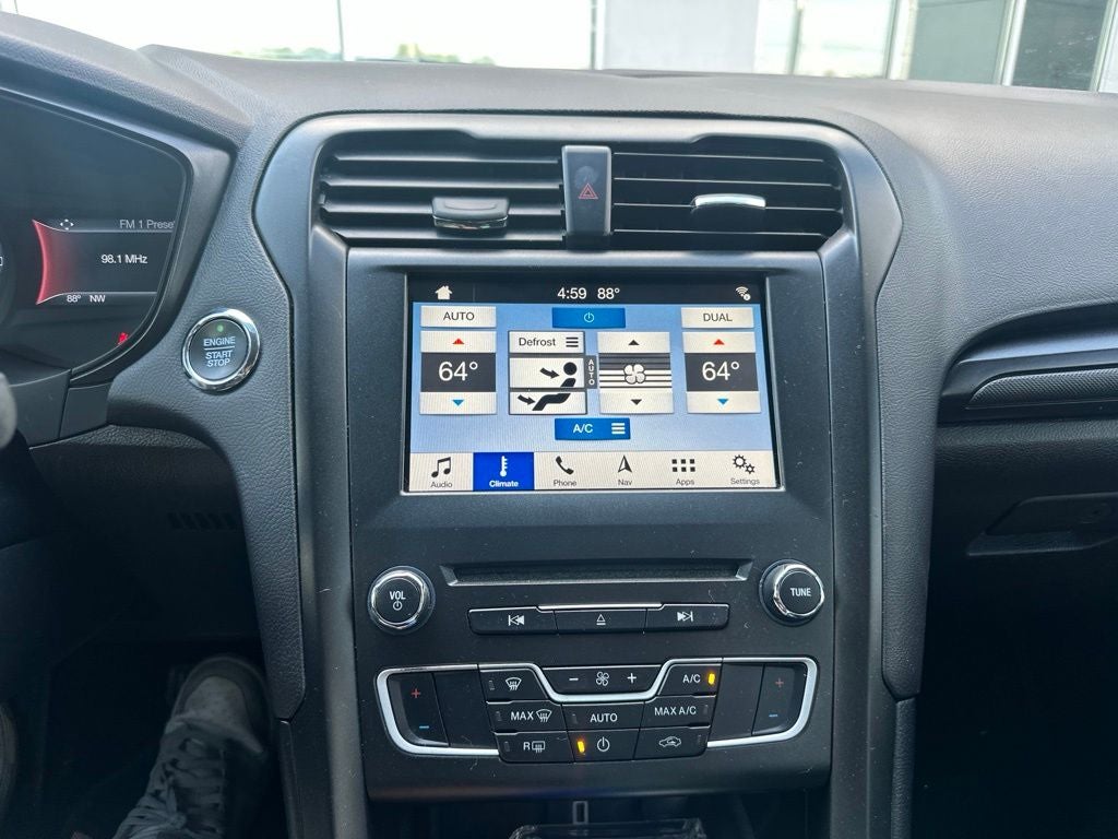 2018 Ford Fusion SE