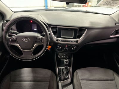 2020 Hyundai Accent SE