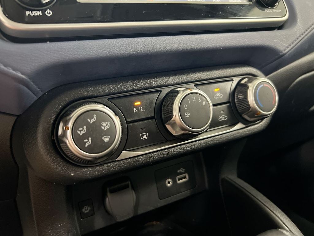 2023 Nissan Versa 1.6 SV