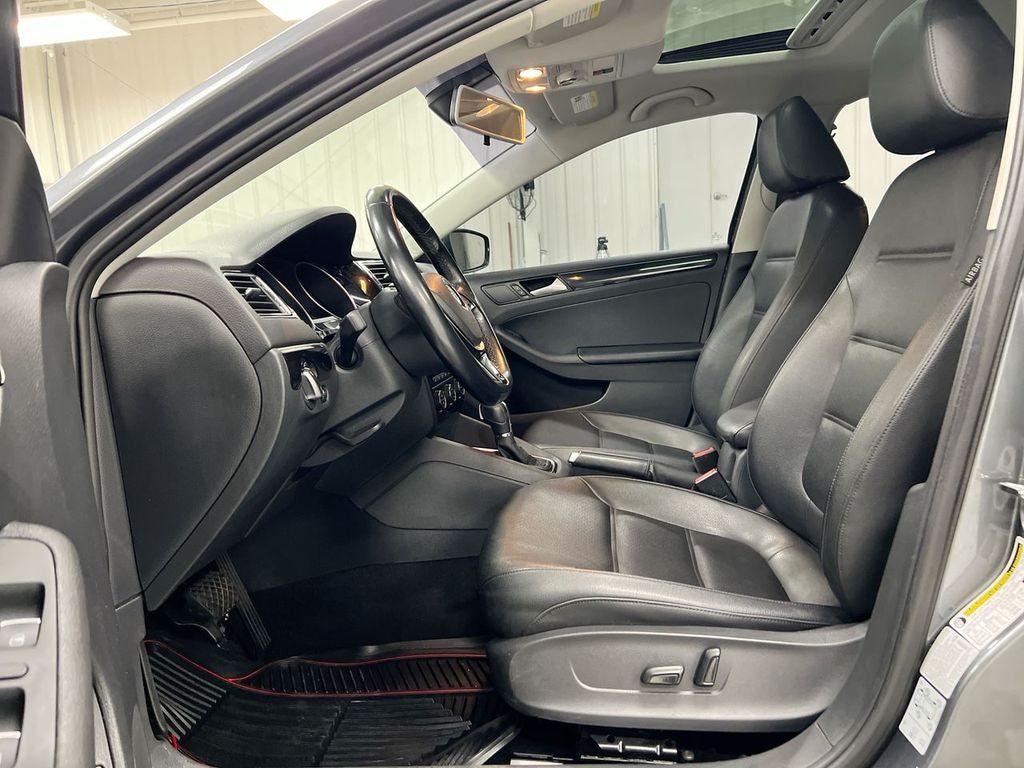 2017 Volkswagen Jetta 1.8T SEL