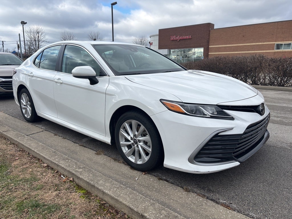 2024 Toyota Camry LE